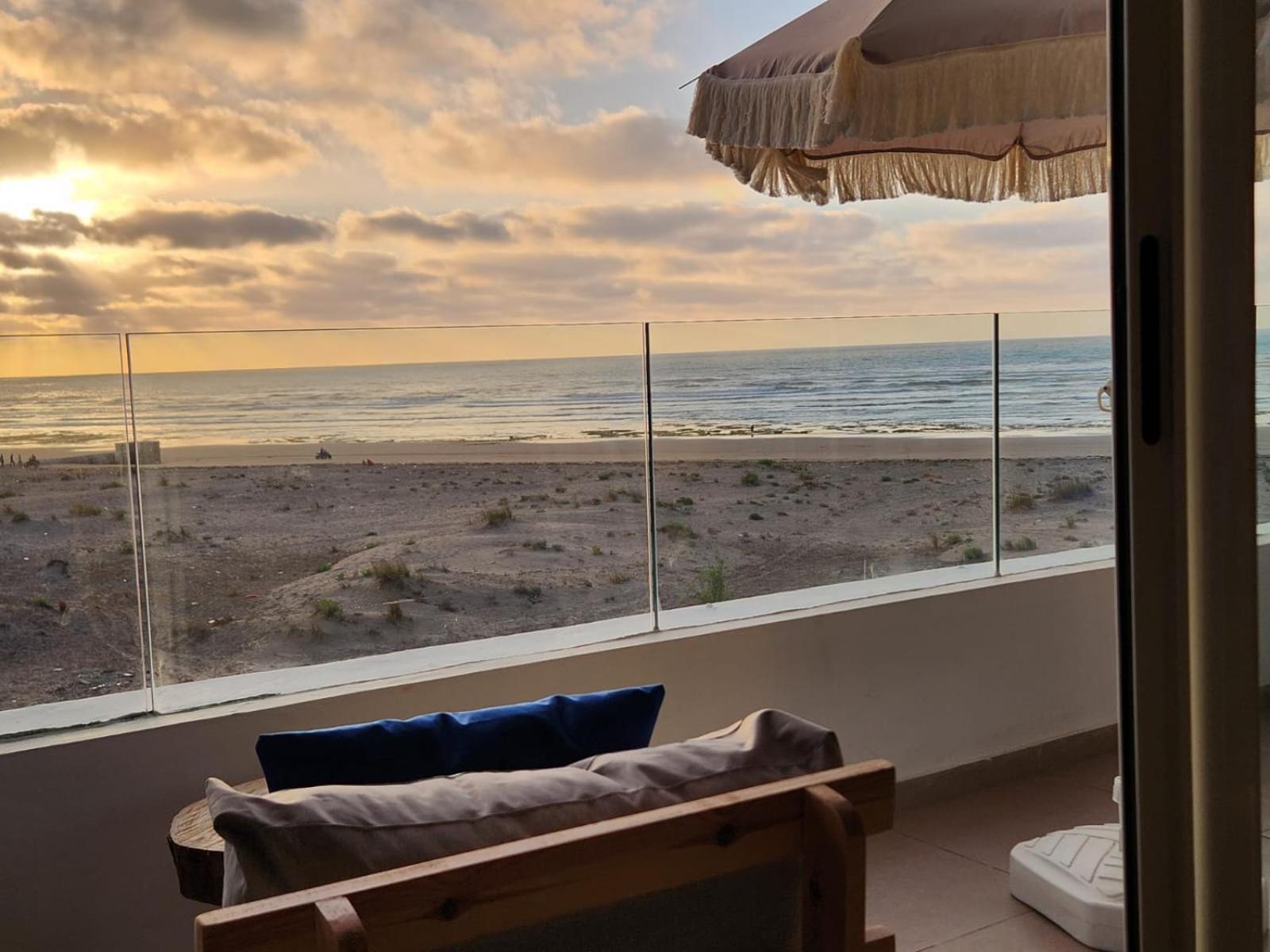 Sidi Rahal Blue View, Beachfront Wide Seaview With Pool エクステリア 写真