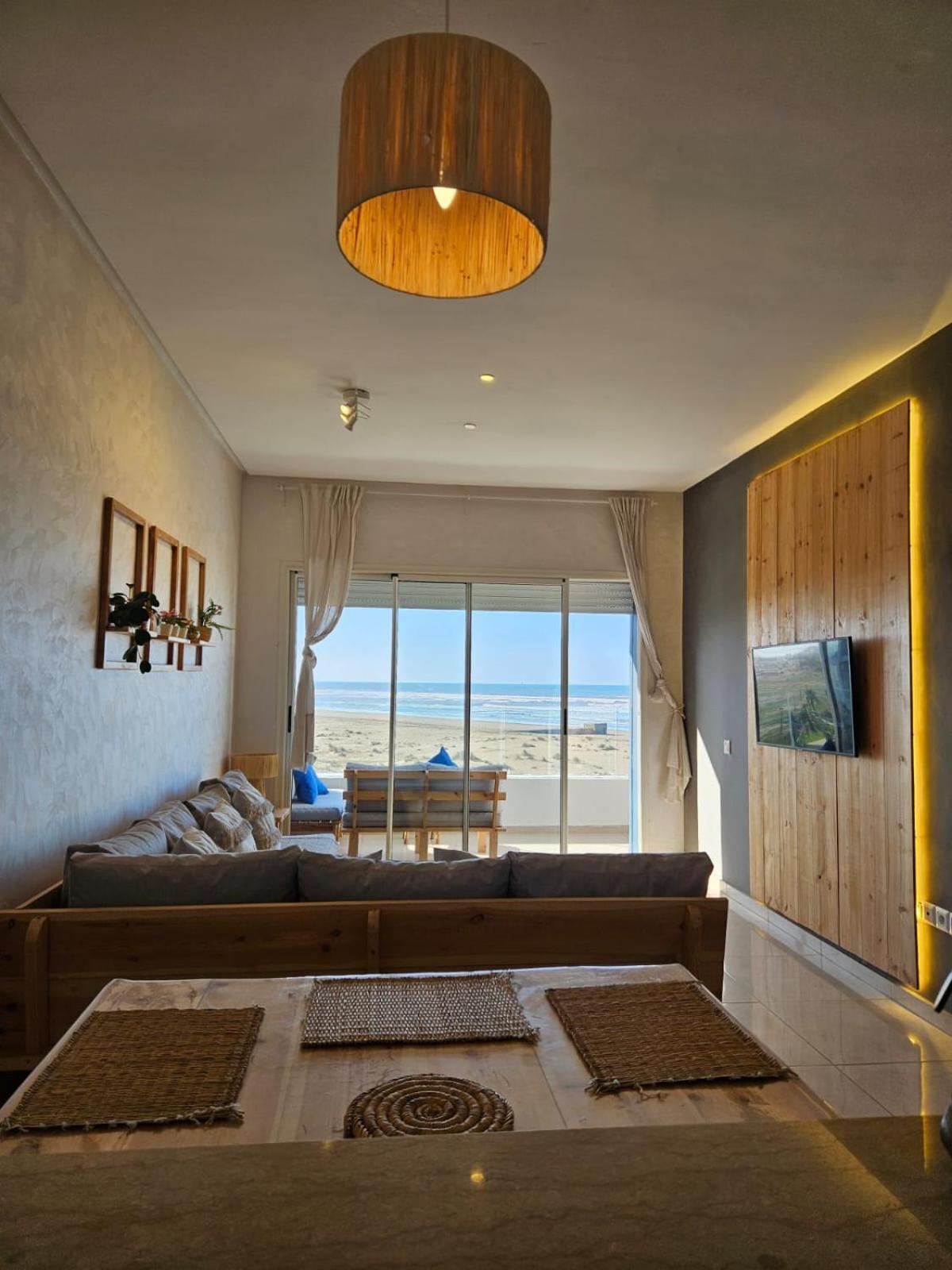 Sidi Rahal Blue View, Beachfront Wide Seaview With Pool エクステリア 写真
